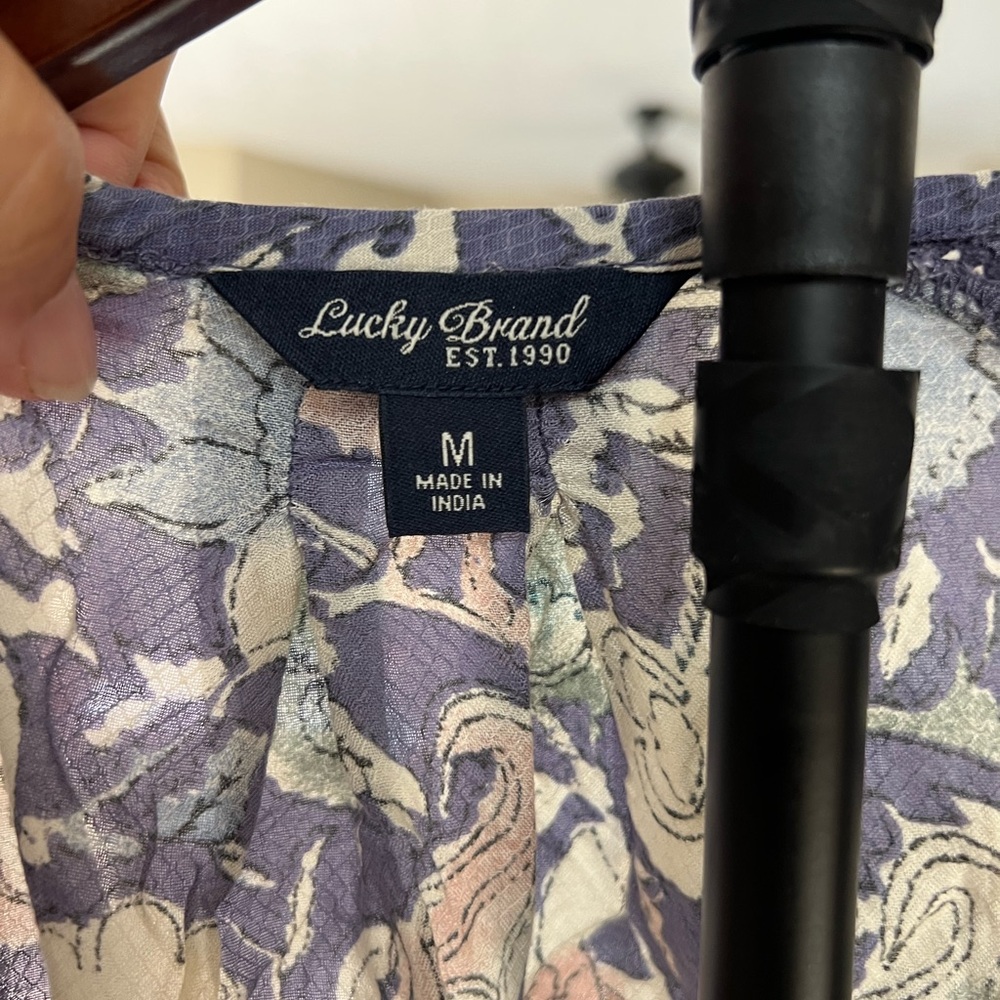 Lucky Brand blue pink green ivory Floral Lightweight blouse - Picture 3 of 7